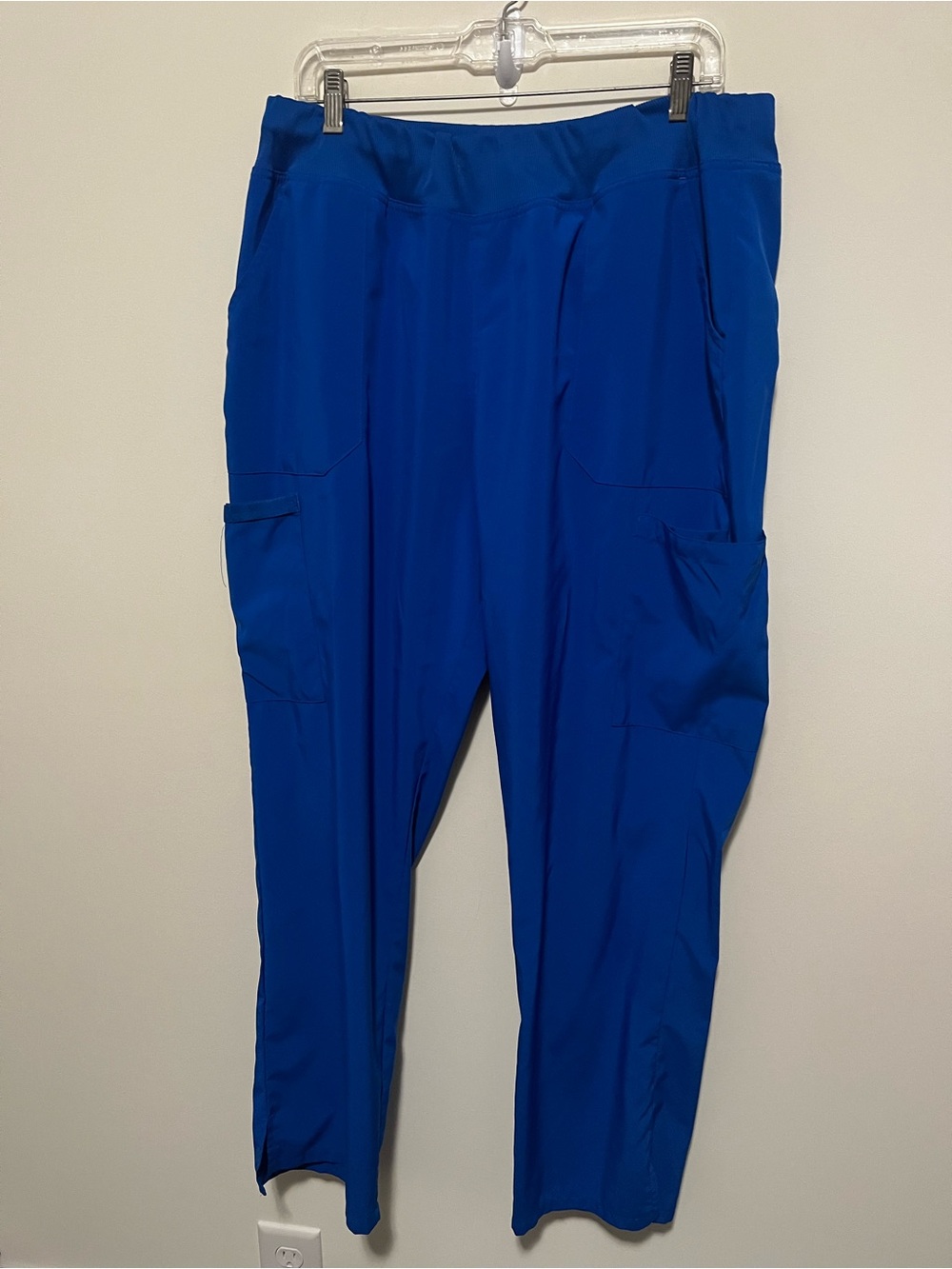 Dickies Straight-Leg Cargo Pants in Royal Blue